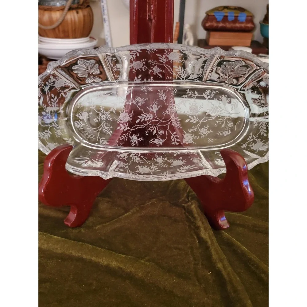 Etched Floral Glass Oval Dish Candy Trinket Dresser Vanity Plate Vintage